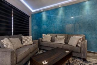 Sea La Vie Beach Retreat Modern Furnishings Oceanfront Condo - 4