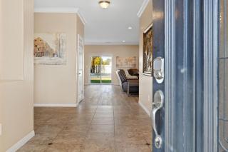 Windward Bay Executive 3BR Office Home Pool - Bakersfield - 9