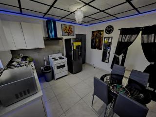 Sunrise Haven Holiday Apartments Barbados - Christ Church - 3