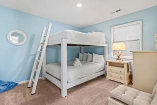 Gorgeous 2 Bedroom Condo for 6! Summer Times Unit 8 - Myrtle Beach - 2