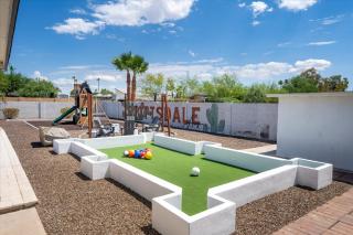 Sportscourt Pool Hot Tub Game Room Playground - Phoenix - 9