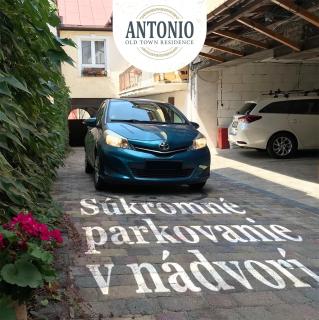 Antonio Old Town Residence - 9