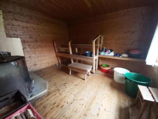 Spacious rooms in a big wooden home, homestay - Muonio - 5