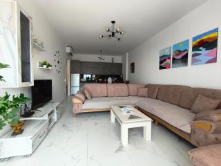 Saranda Xhulial 2 Apartament - Sarandë - 9
