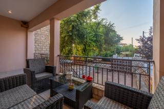 The Sheriff's Beach House - Longos - 6