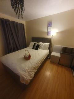 Double size and Single room in Barking - 5