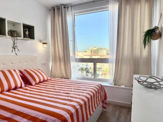 SAN 65 - Apartamento Reformado - Centrico - 2 min Centro - 700 m playa - Wifi - 1
