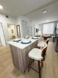 #110 Brand New 2 Bedrooms 2 bathrooms near Brickell and beach - 7