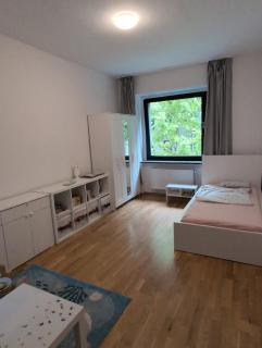 3 Rooms 3 Beds Apartment in Düsseldorf Center - Düsseldorf - 2