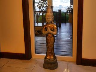 Relax At This Hillside Retreat That Overlooks The Lush Forest And The Caribbean - West End - 3