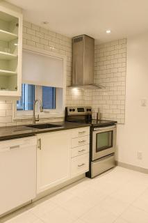 Charming Vintage Home Park View Family-Ready - Montréal - 6