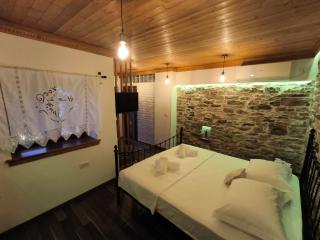 Guest House Bala - Gjirokastra - 0
