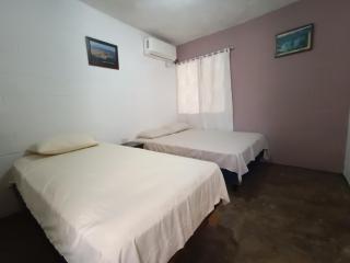 Casa a 15 minutos de la playa, buena ubicación - Mazatlán - 5