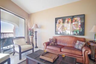 Sunrise Perch Penthouse Nice Decor Large Patio Ocean Front Condo - 6