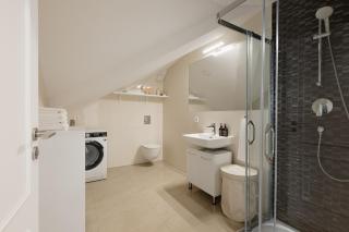New!Rooftop Studio - Steps from Wenceslas Sq - Prag - 6