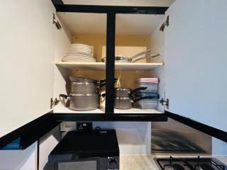 Stylish 2-Bedroom Modern Flat - Dundee - 4