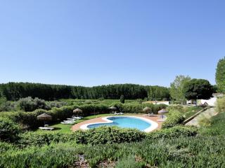 Cave house with private terrace on a small complex - 1