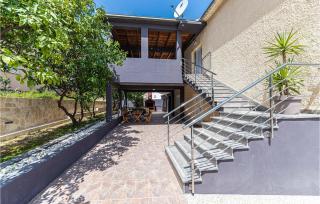 Gorgeous Home In Okrug Gornji With Wifi - Trogir - 3