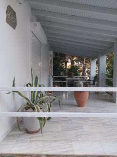 Theros & Trygos Boutique Houses - ATH Airport - Artemida - 2