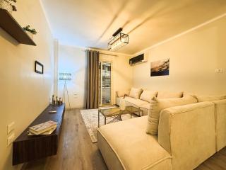 Spacious 3BR Comfort Steps from Gameat Al Dewal - Kairo - 5