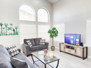 Newly Remodeled Pool House Near Summerlin and Red Rock - Las Vegas - 0