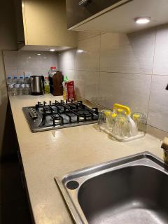 2-BHK Stay Minutes from the Airport & Motorway - Islamabad - 6