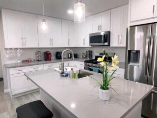 Newly Remodeled Pool House Near Summerlin and Red Rock - Las Vegas - 3