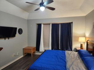 Lovely home in Spring TX with hot tub - Spring - 1