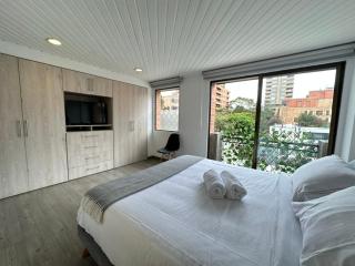 Elegant 1-Bedroom Duplex in Parque 93 - 5