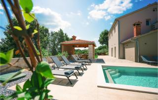 Gorgeous Home In Vizinada With Wi-Fi - Vižinada - 4