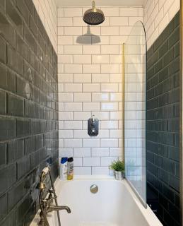 Boutique Grand Guest House Renovated Victorian Property Near Southampton City Centre & New Forest! FREE PARKING! - Southampton - 6