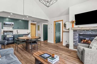 Mountain Views Balcony and Free Parking - Canmore - 9