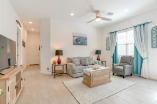 6 Mi to Surprise Stadium Apt with Pool Access! - 7