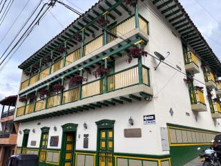 Hotel Vegas Del Rio Támesis - Támesis - 0