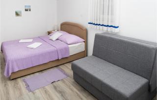 Lovely Apartment In Povljana With Wifi - 2