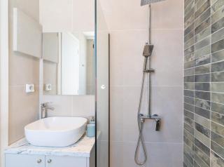 Sea & Salt Boutique Apartment 3 - Finikounda - 2