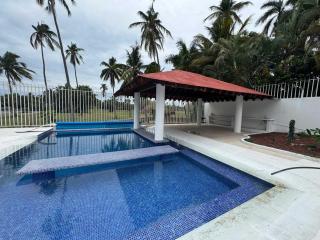 Luxury Pool and Greenview Villa Zeco - Ixtapa - 3