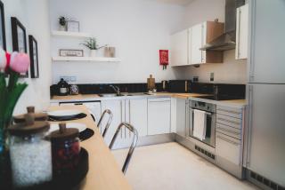Newcastle City Centre Stay for Contractors - - 3
