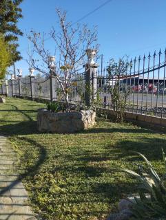 A beautiful apartment with bamboo garden - Agrídhion - 3