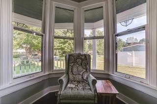 9 Mi to Kentucky Lake Spacious Victorian Home! - Waverly - 6