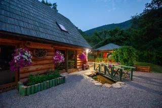 Villa Bosnia - 9