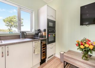 Calvesland Hideaway - Manorbier - 7