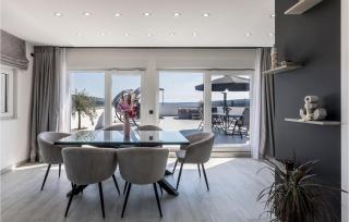 Stunning Apartment In Kastel Luksic - Kaštela - 6