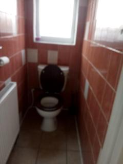 3 bed house - Wealdstone - 1