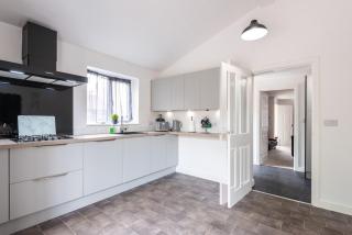 Beverley Central Quiet 3 bedroom Homey Private Parking Garden - Beverley - 1