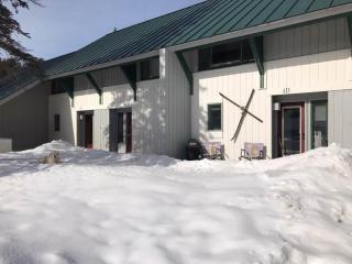 Village Green 4D - 8