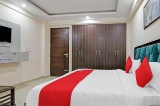 Hotel O Pristine - Faridabad - 4