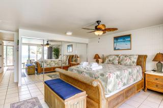 Beachfront Penthouse with 3 Lanais on Oahu! - Hauula - 3
