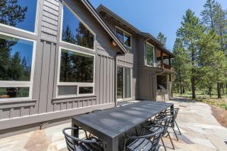 Sunriver Adventure Nest - 2