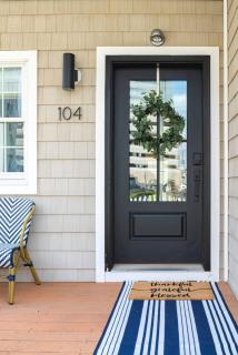Beachblock Oasis: 5BR Designer Home w/ Parking - Atlantic City - 3